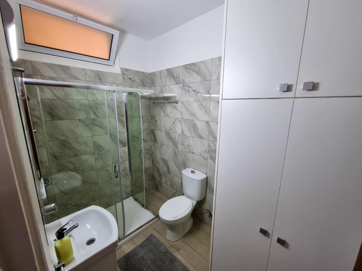 Springfield Park Apartment Larnaca Bagian luar foto